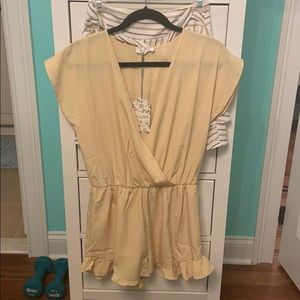 Forever 21 Romper Size Small Brand New Never Worn